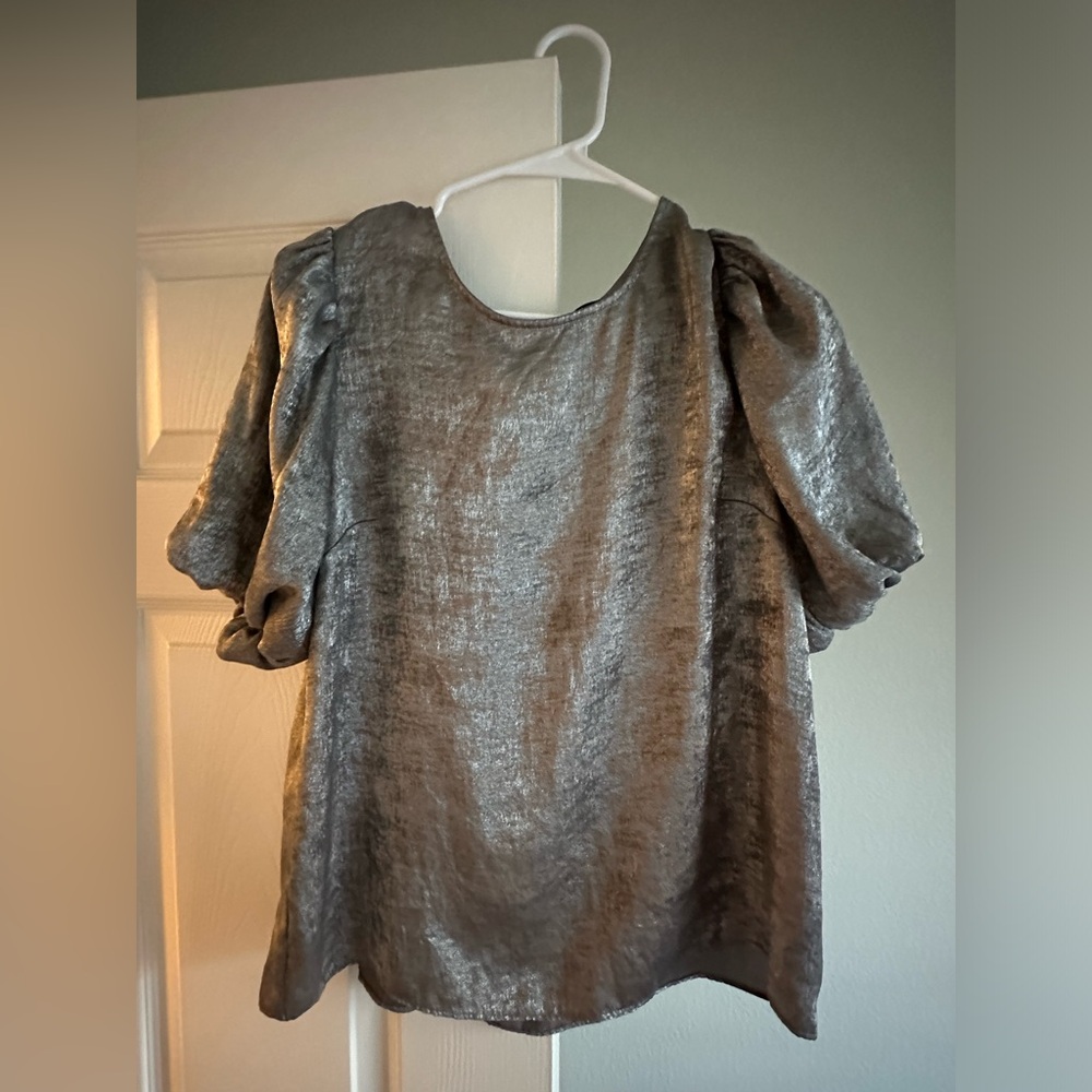 Ann Taylor Women’s Blouse